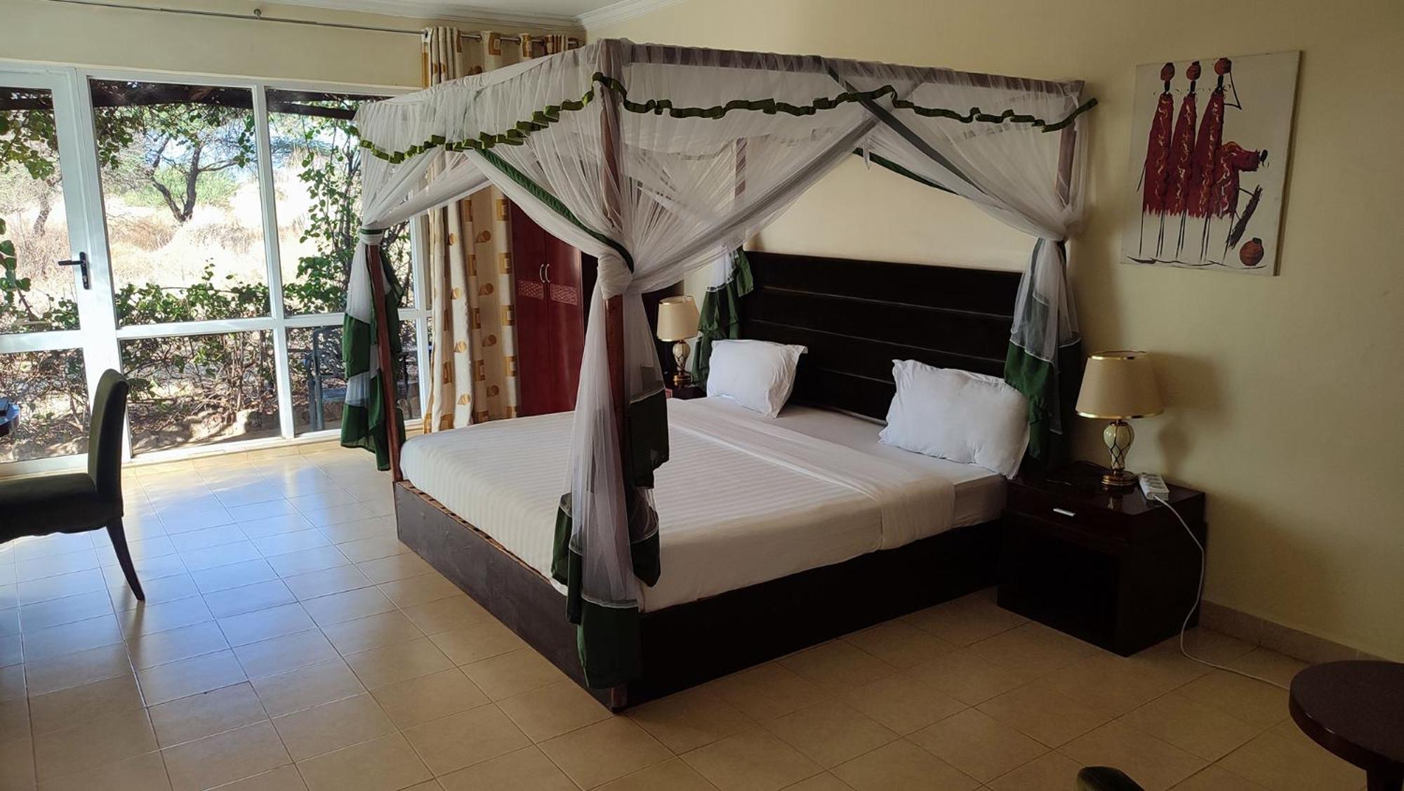 Aa Lodge Amboseli Exterior photo